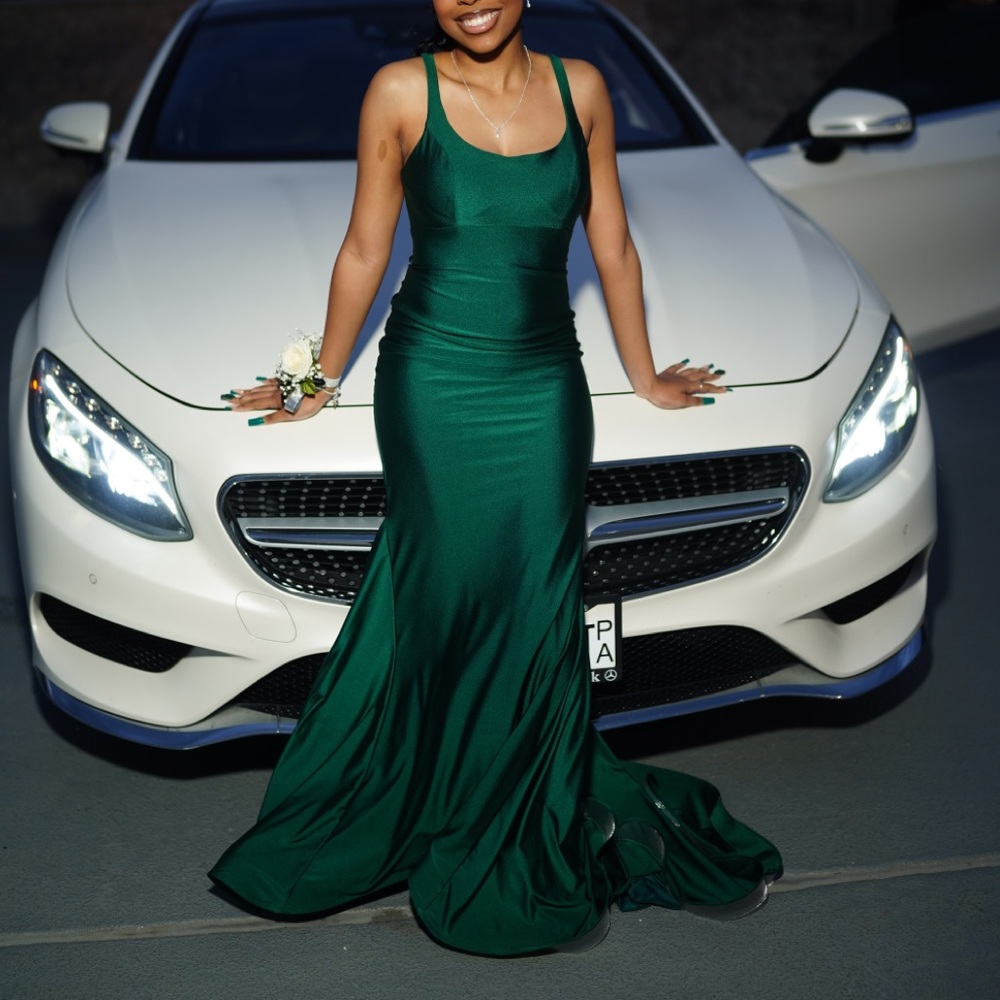 Emerald Green Prom Dress (size: 4)